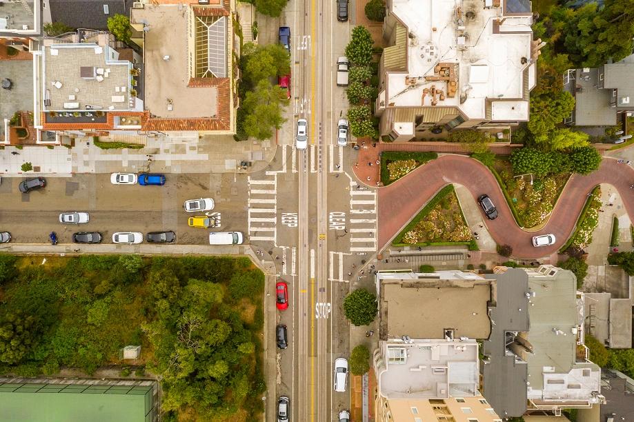 Revolutionizing Outdoor Advertising Through Satellite-Based Traffic Analysis