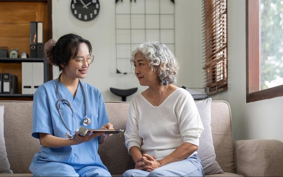 Optimizing Data Infrastructure for a Healthcare Provider with Cloud and Analytics Solutions